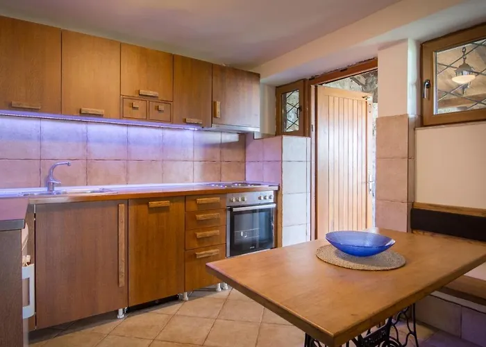 Dunjarica ゴルバッツ